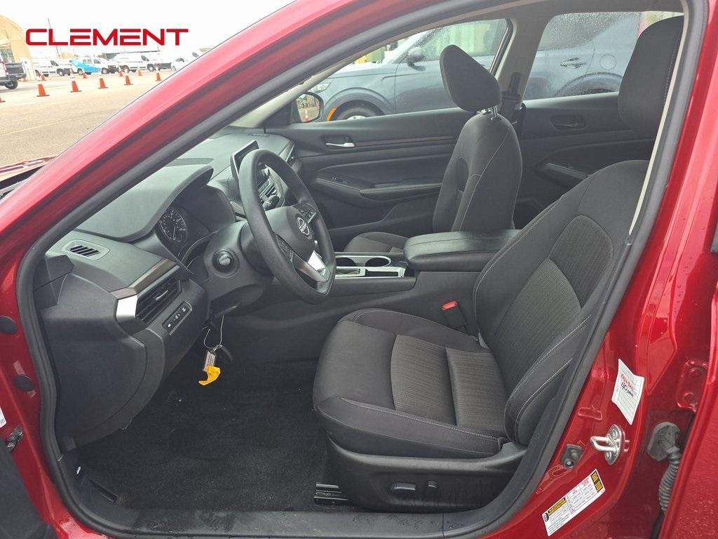 used 2024 Nissan Altima car, priced at $21,300