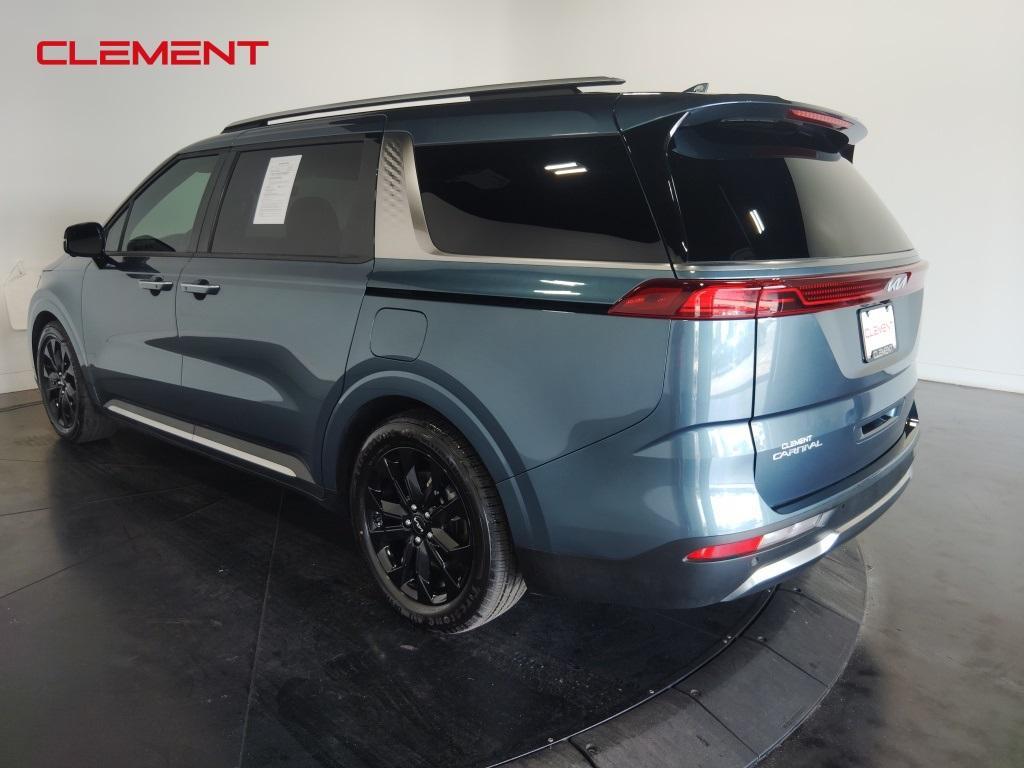 used 2024 Kia Carnival car, priced at $41,000