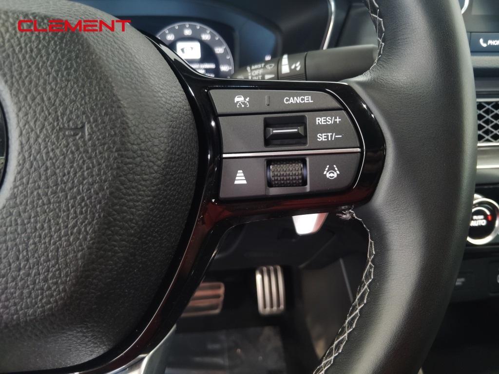 used 2025 Acura Integra car, priced at $31,500