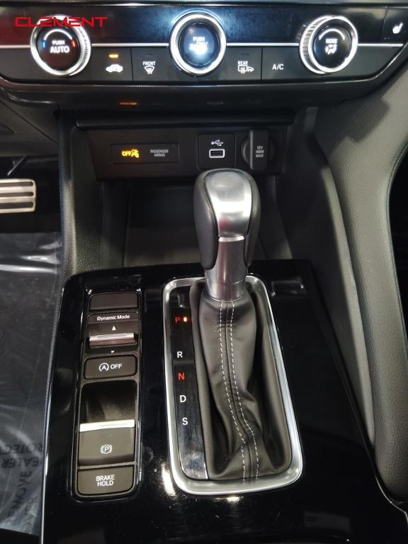 used 2025 Acura Integra car, priced at $31,500