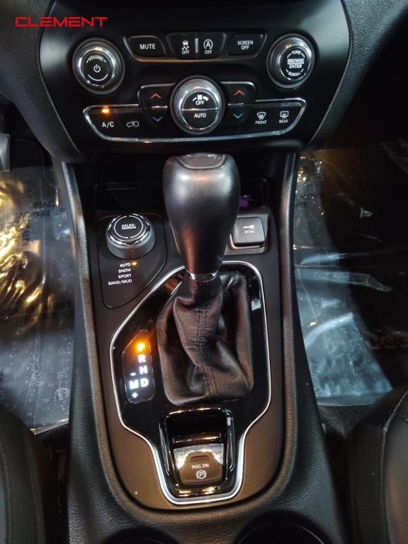 used 2019 Jeep Cherokee car, priced at $17,000