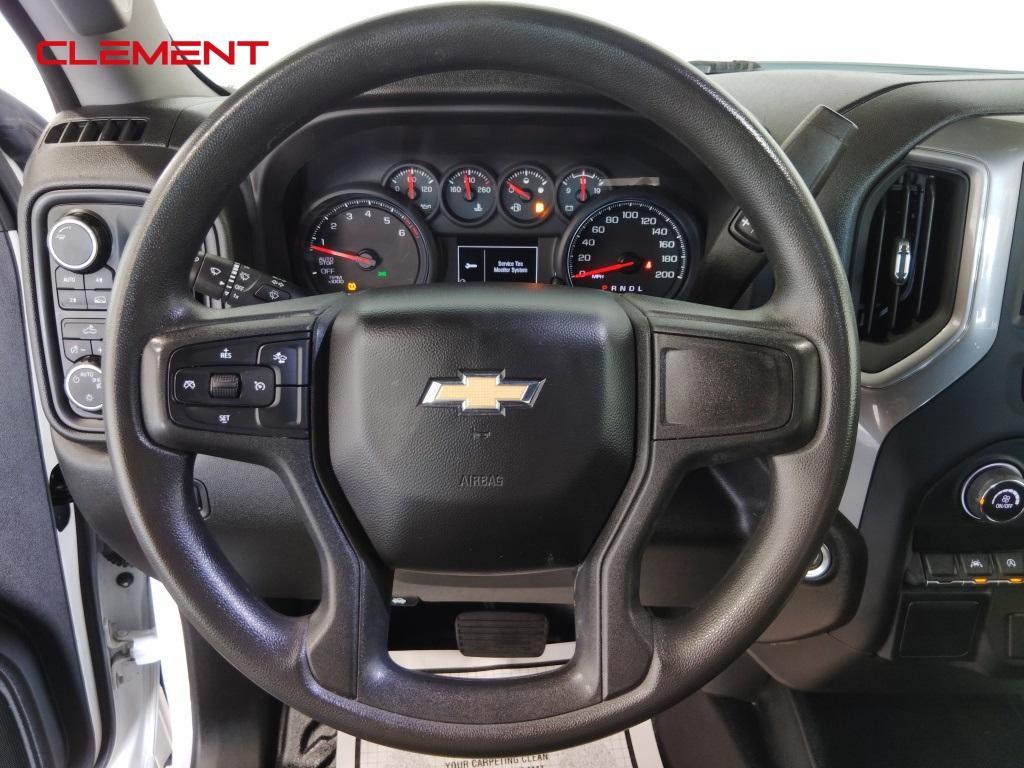 used 2022 Chevrolet Silverado 1500 car, priced at $32,000