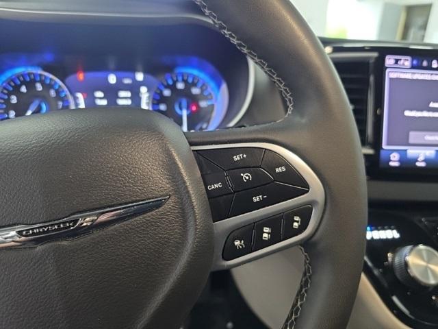 used 2023 Chrysler Pacifica car, priced at $24,200