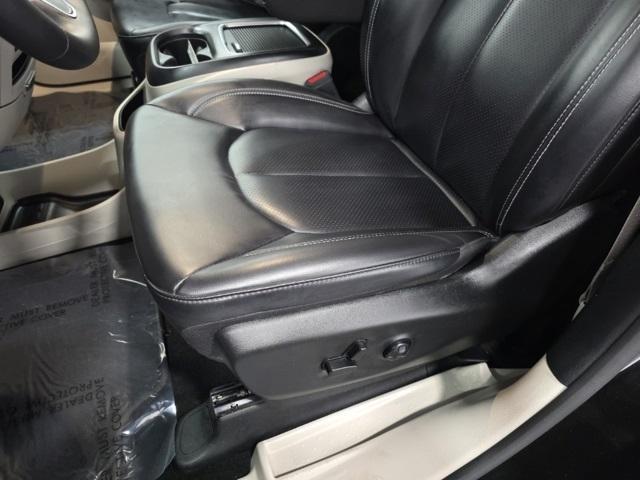 used 2023 Chrysler Pacifica car, priced at $24,200