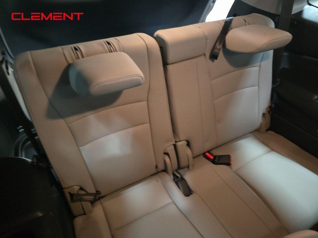 used 2021 Honda Pilot car, priced at $32,200