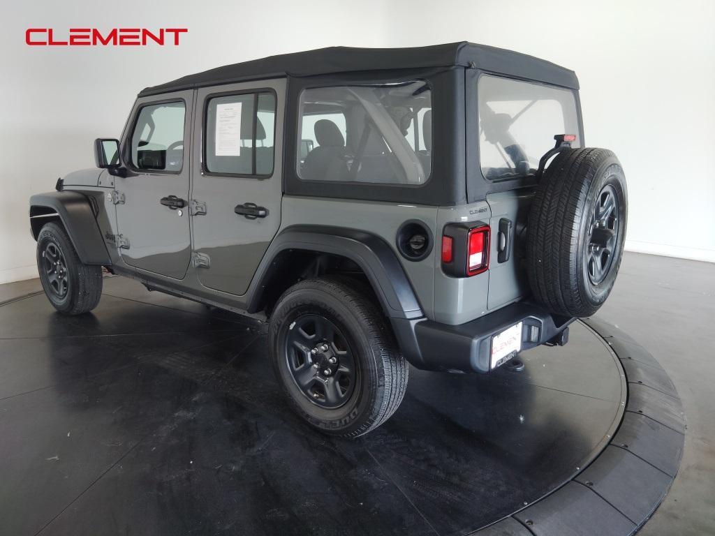 used 2021 Jeep Wrangler Unlimited car, priced at $31,800