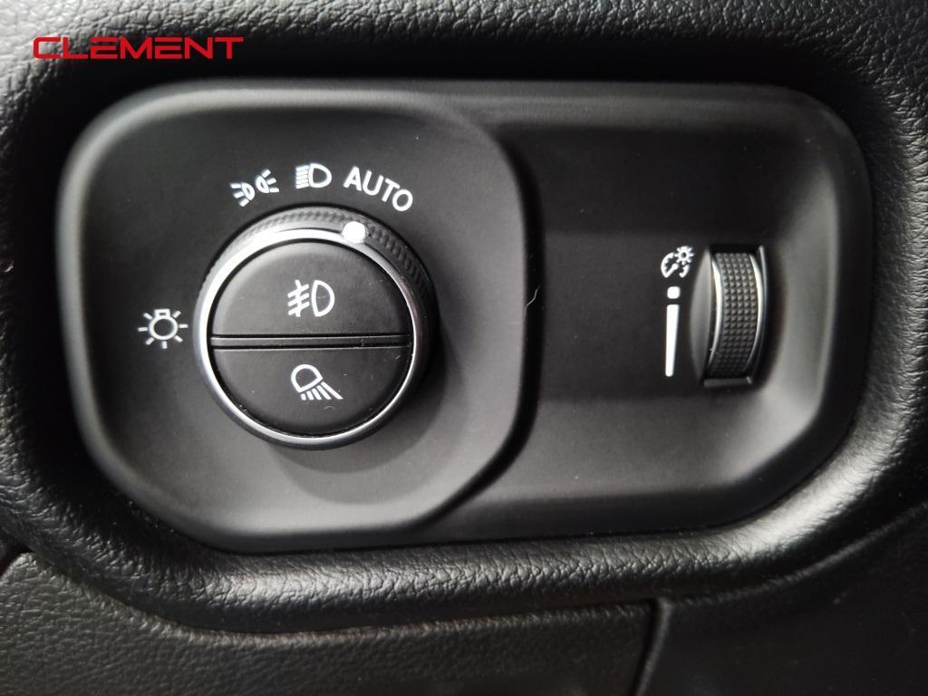 used 2022 Ram 1500 car, priced at $35,000