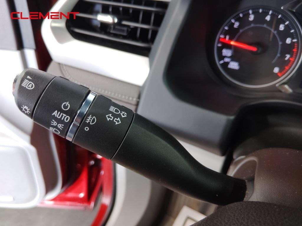 used 2023 GMC Acadia car, priced at $26,300