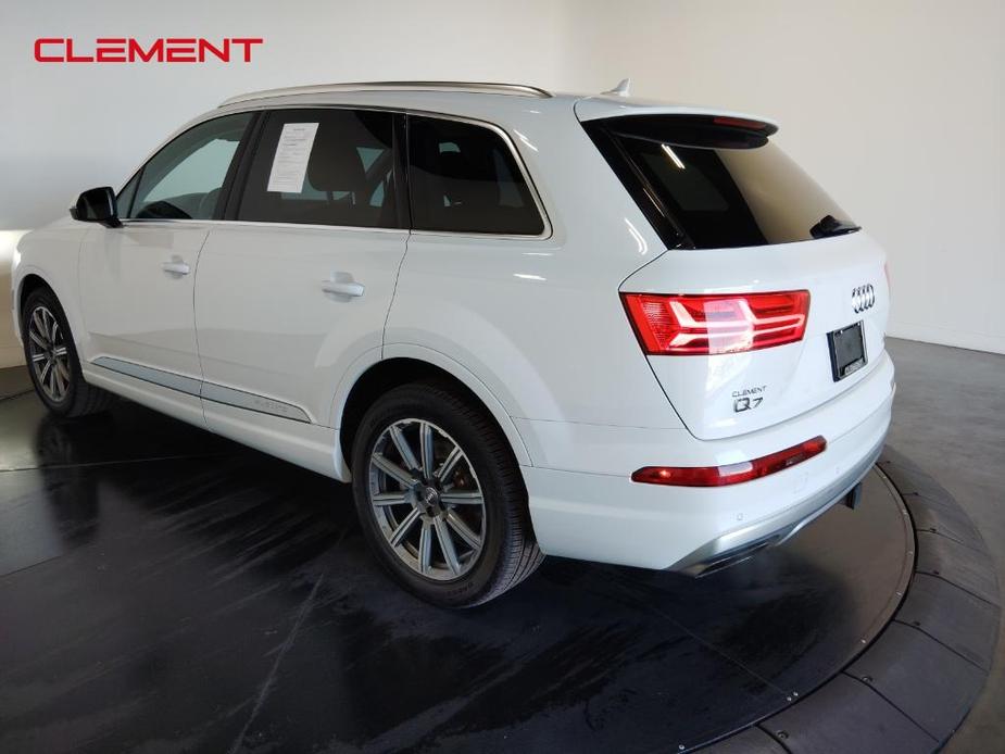 used 2018 Audi Q7 car