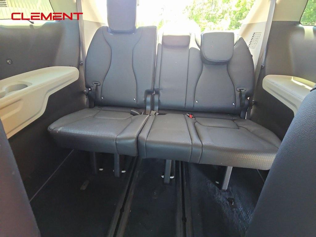 used 2023 Kia Carnival car, priced at $38,000