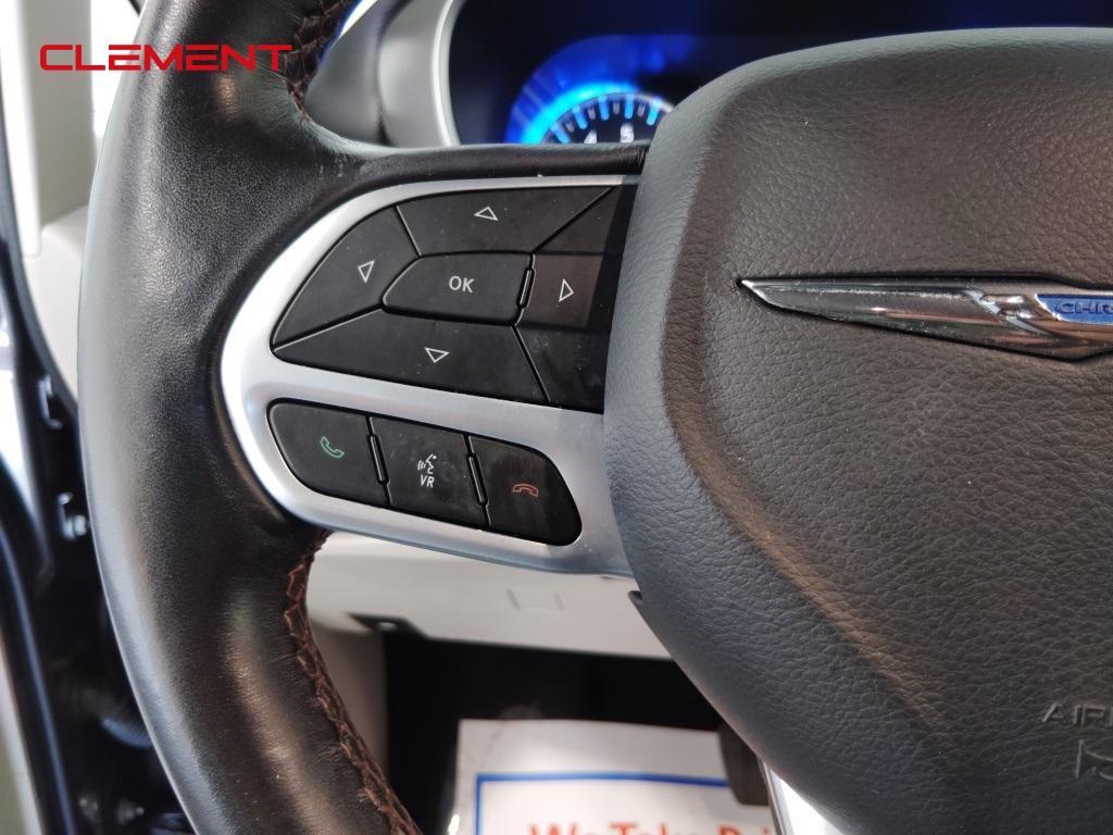 used 2020 Chrysler Pacifica car, priced at $18,500