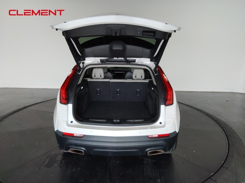 used 2021 Cadillac XT4 car, priced at $24,000