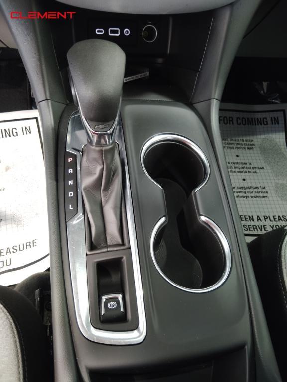 used 2023 Chevrolet Equinox car, priced at $21,800