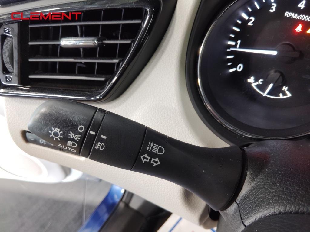 used 2022 Nissan Rogue Sport car, priced at $23,500