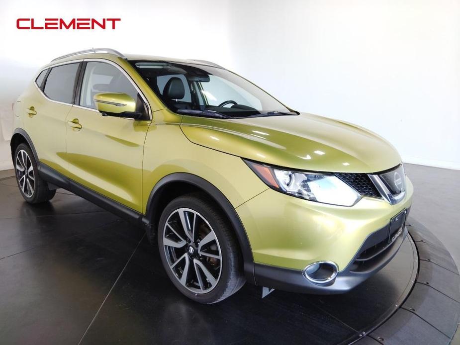 used 2018 Nissan Rogue Sport car, priced at $18,000