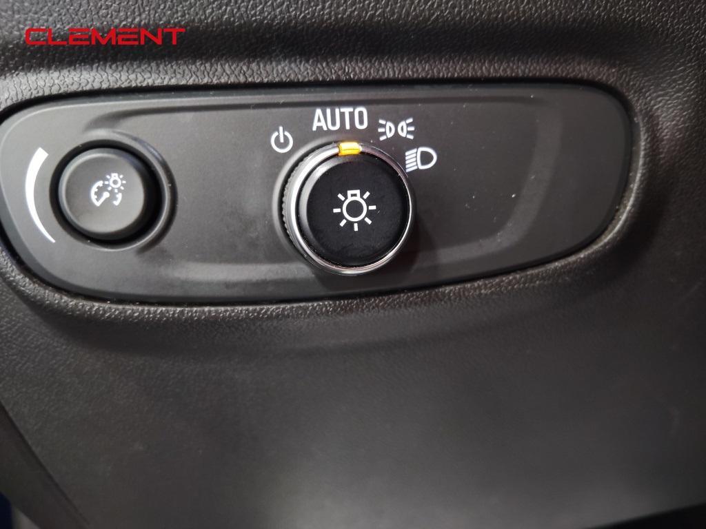 used 2022 Chevrolet Equinox car, priced at $19,500