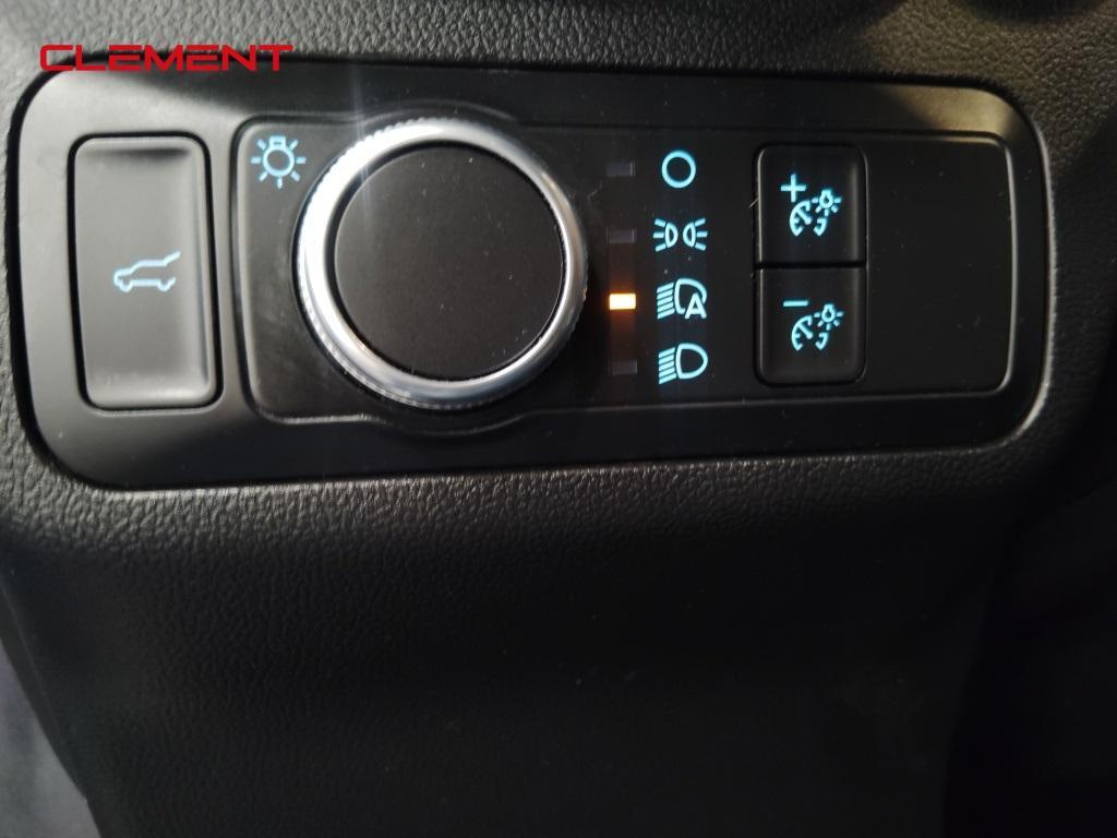 used 2022 Ford Escape car, priced at $21,600