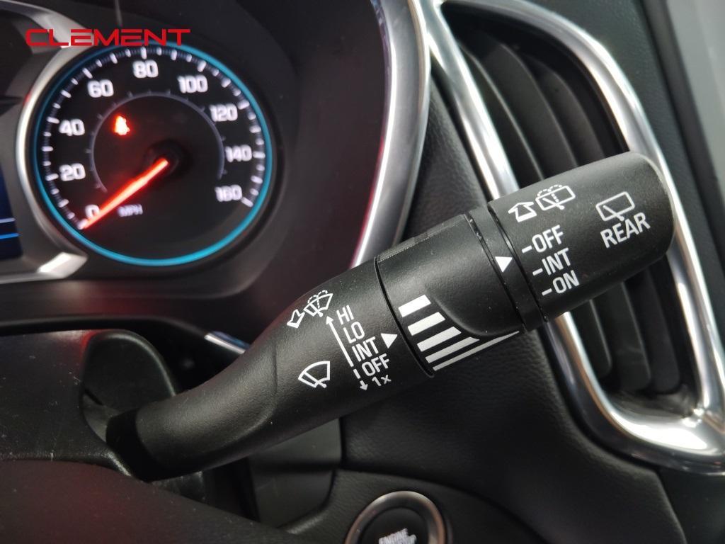 used 2020 Chevrolet Equinox car, priced at $17,500