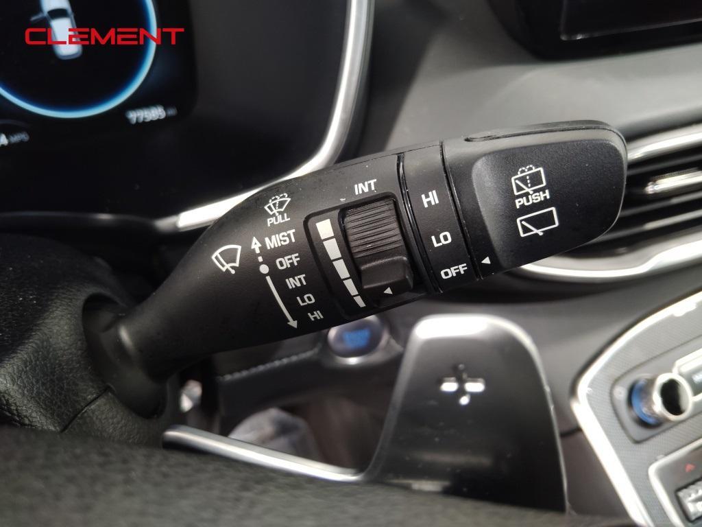 used 2022 Hyundai Santa Fe car, priced at $21,700