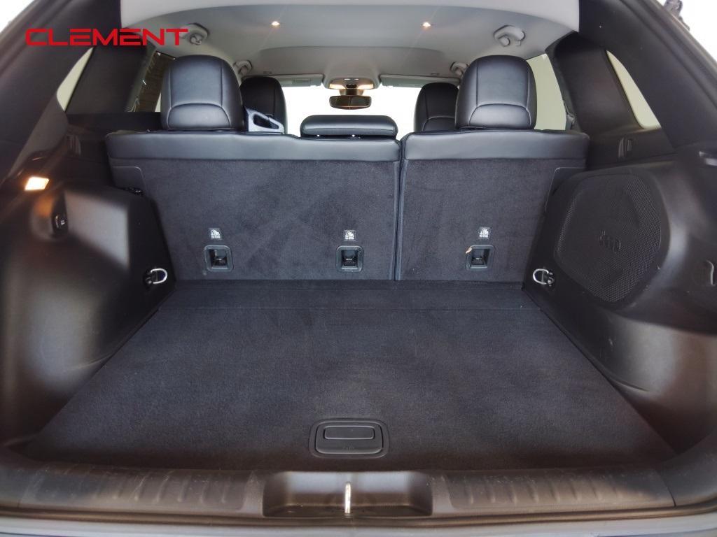 used 2019 Jeep Cherokee car, priced at $22,400