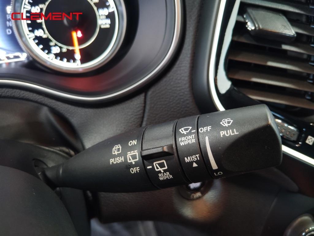 used 2019 Jeep Cherokee car, priced at $22,400