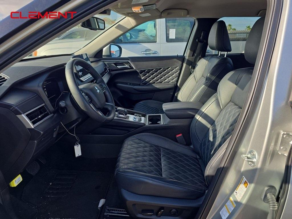 used 2024 Mitsubishi Outlander car, priced at $30,500