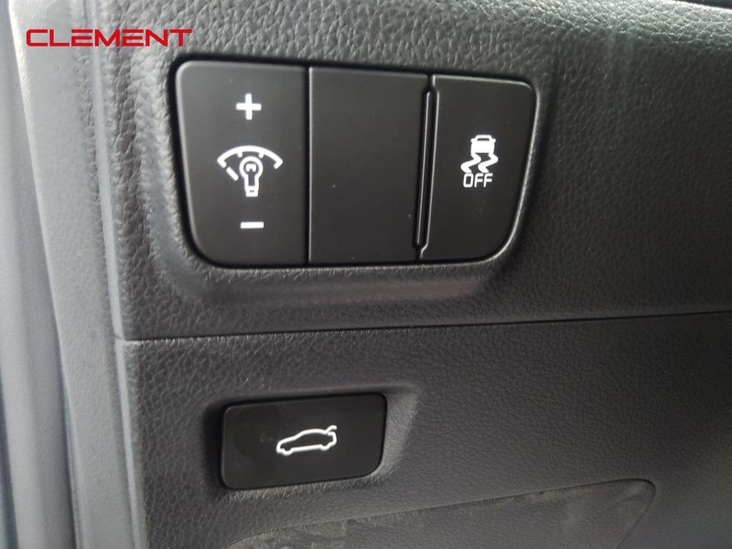 used 2025 Kia K5 car, priced at $29,500