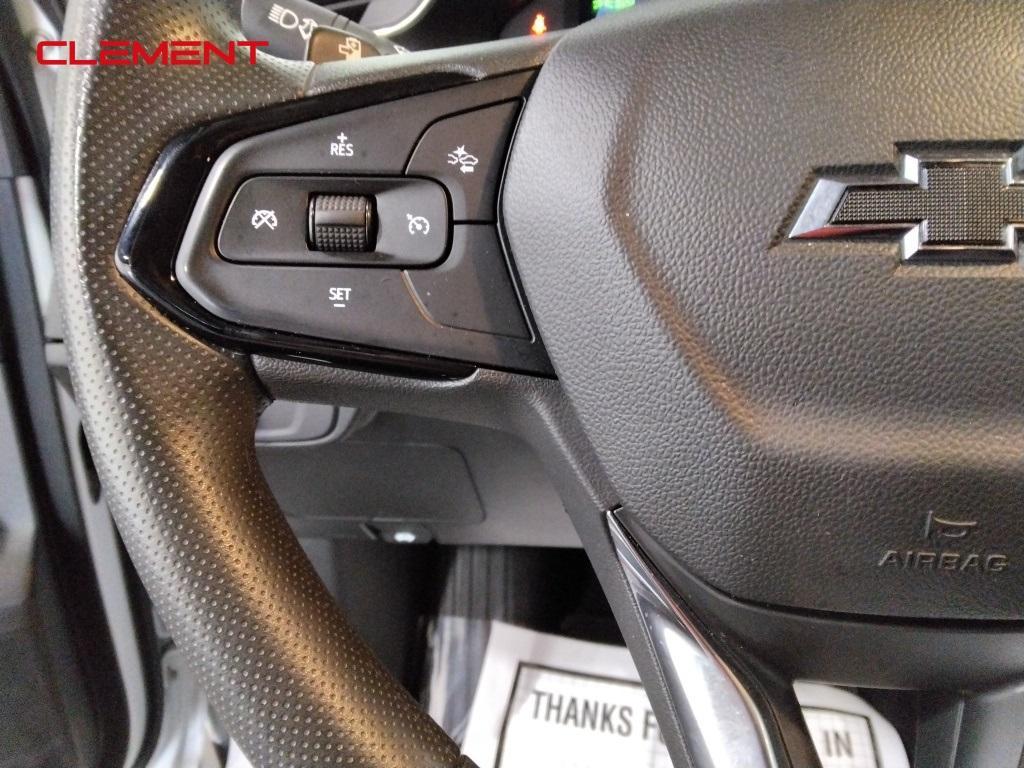 used 2023 Chevrolet Bolt EUV car, priced at $19,200