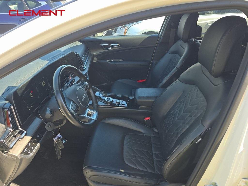 used 2023 Kia Sportage Plug-In Hybrid car, priced at $28,000