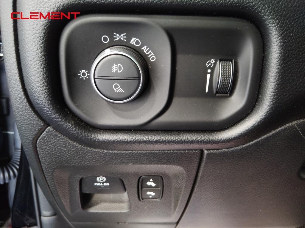 used 2021 Ram 1500 car, priced at $31,000