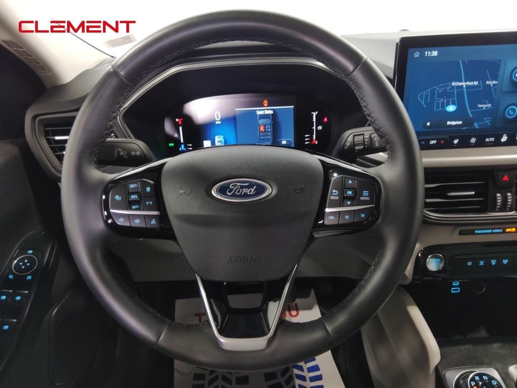 used 2023 Ford Escape car, priced at $22,050