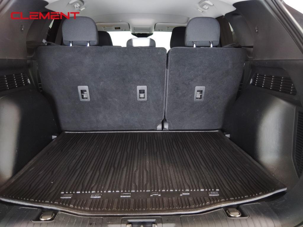 used 2023 Ford Escape car, priced at $22,050