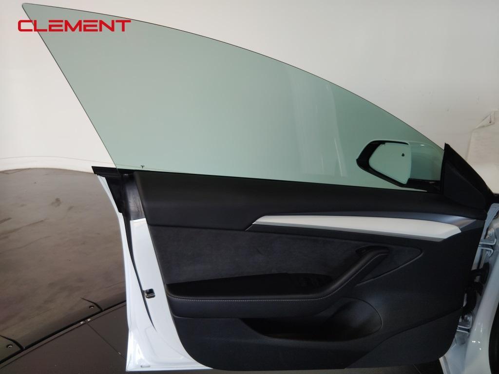 used 2022 Tesla Model 3 car, priced at $28,000