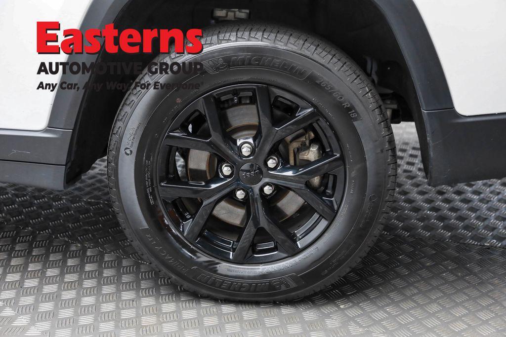 used 2024 Jeep Grand Cherokee L car, priced at $28,490