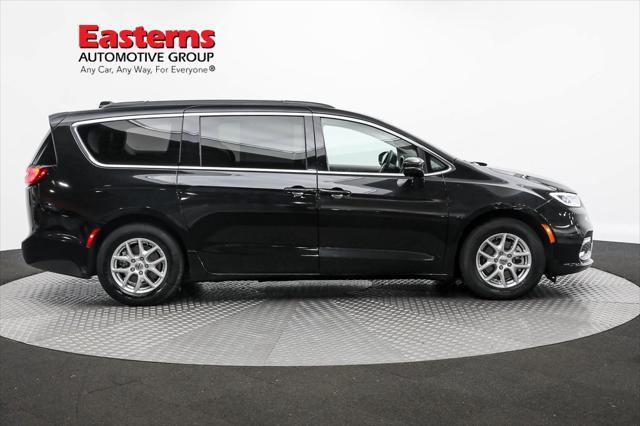 used 2022 Chrysler Pacifica car, priced at $20,950