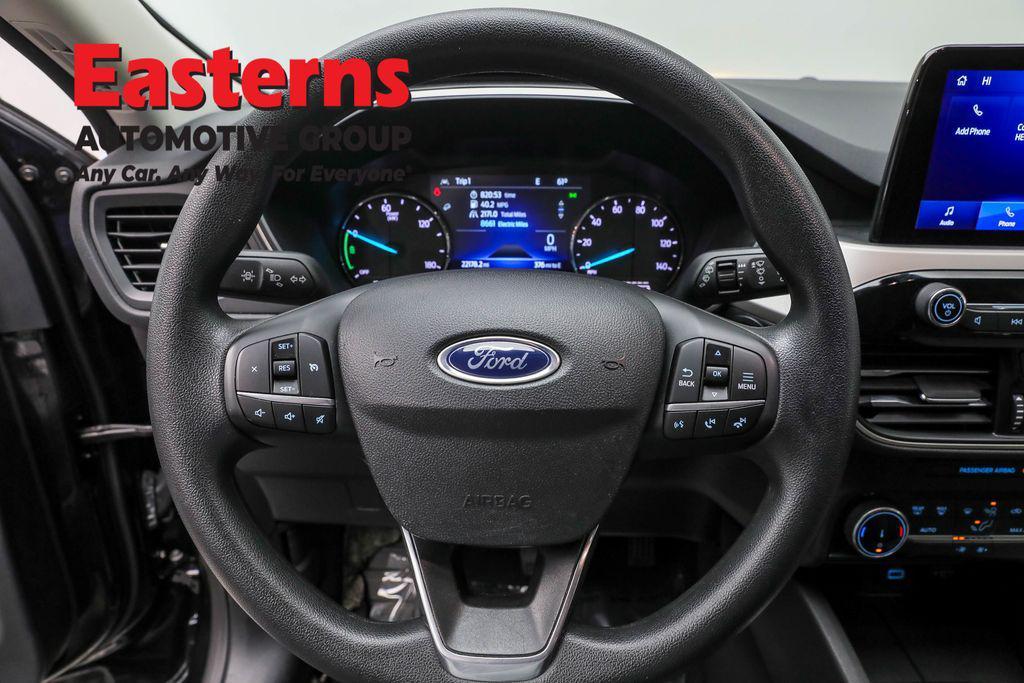 used 2022 Ford Escape car, priced at $20,950