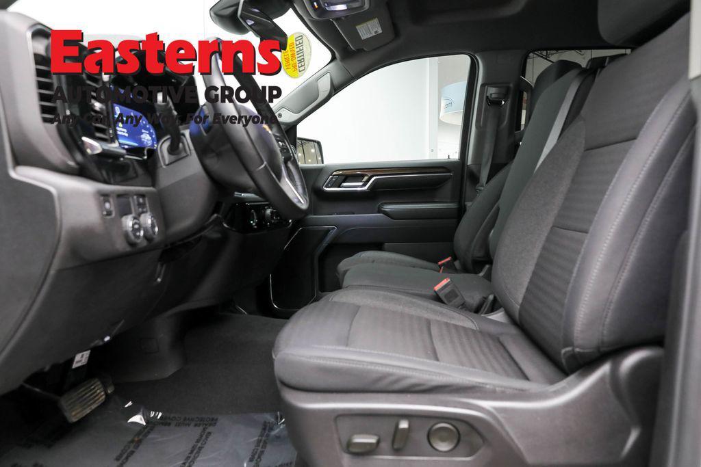 used 2024 Chevrolet Silverado 1500 car, priced at $33,950