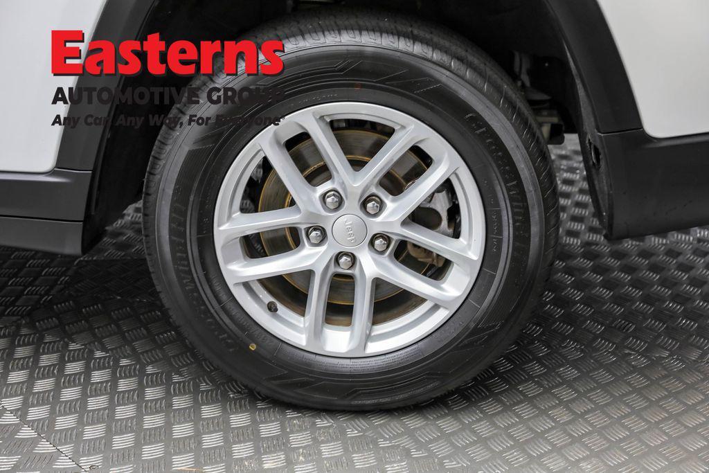 used 2023 Jeep Grand Cherokee L car, priced at $25,450