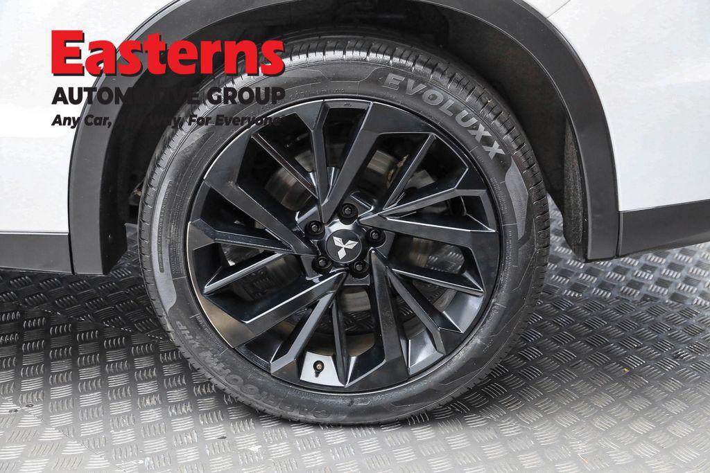 used 2023 Mitsubishi Outlander PHEV car, priced at $26,275