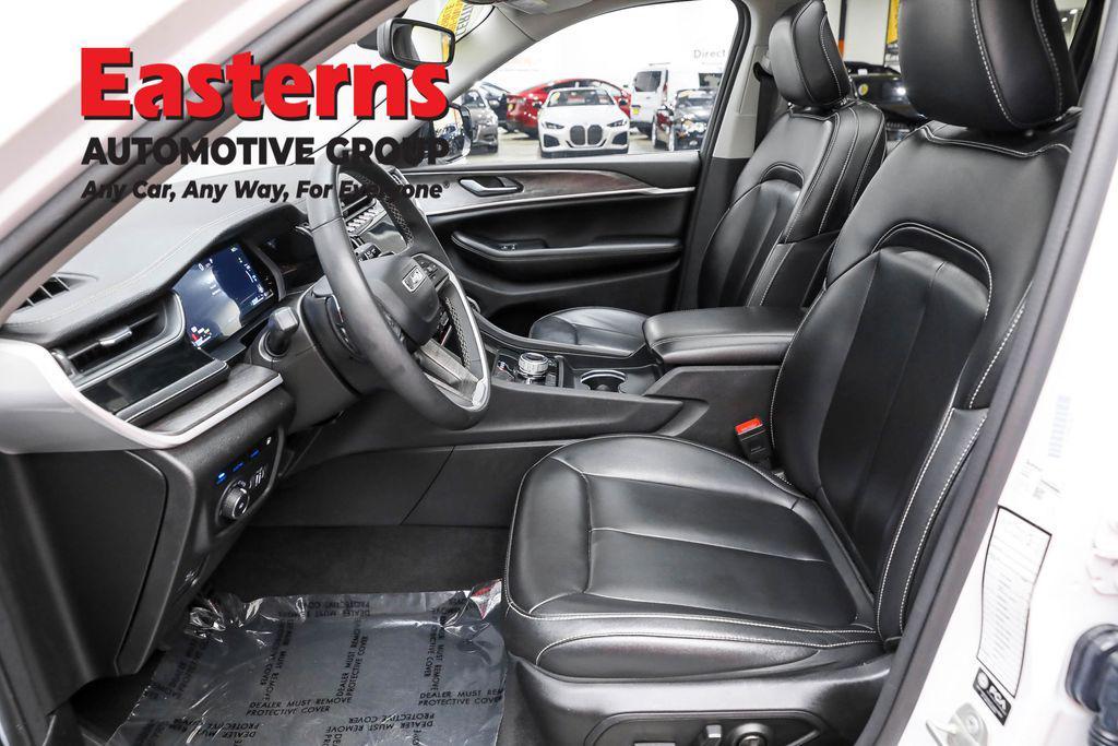 used 2023 Jeep Grand Cherokee 4xe car, priced at $26,375