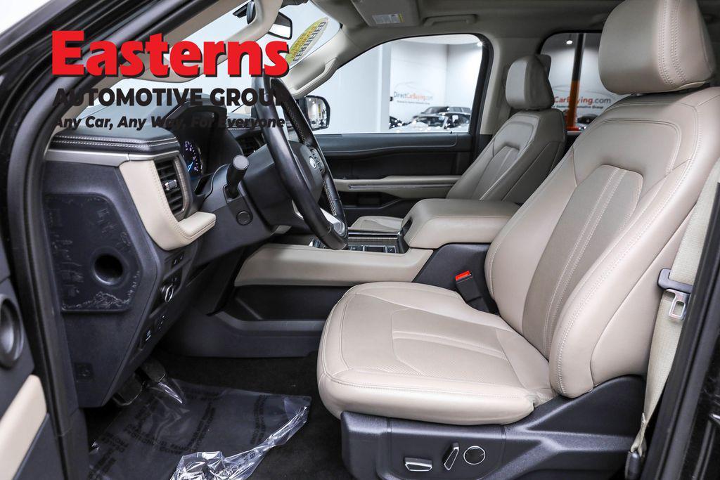 used 2023 Ford Expedition car, priced at $40,275