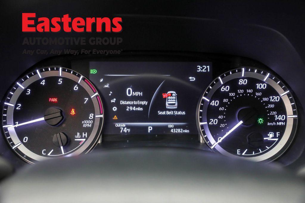 used 2023 Toyota Highlander car, priced at $30,950