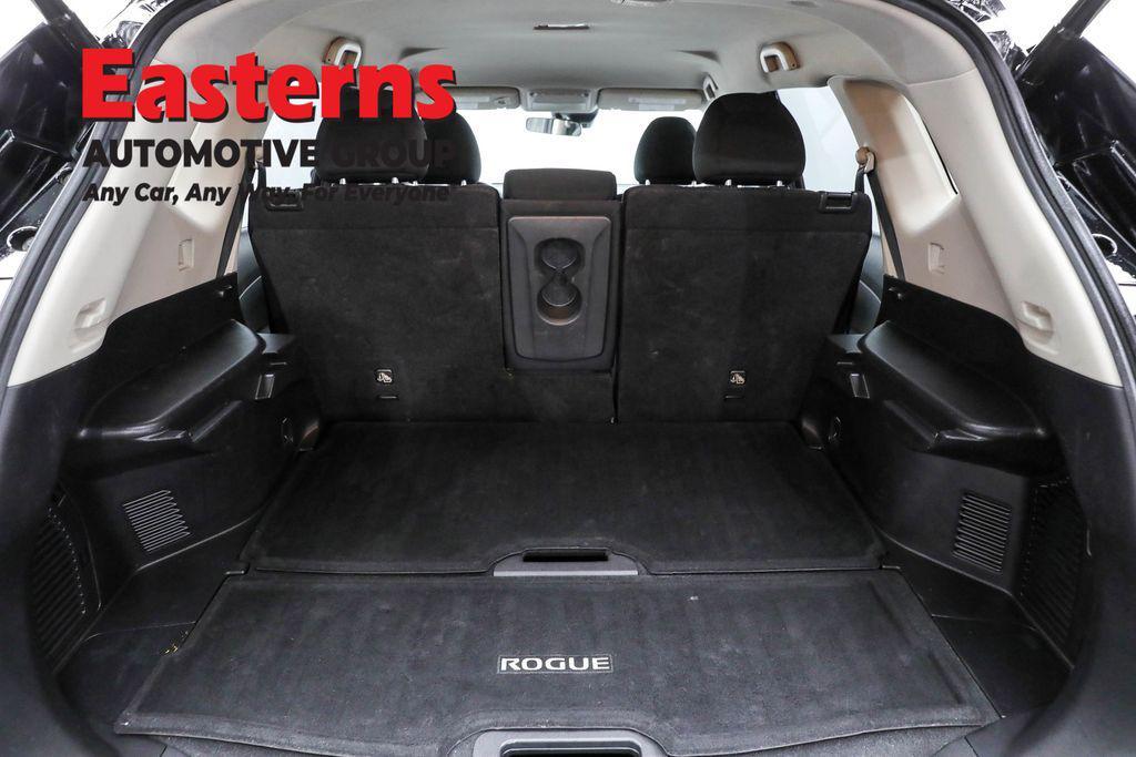 used 2020 Nissan Rogue car, priced at $17,950