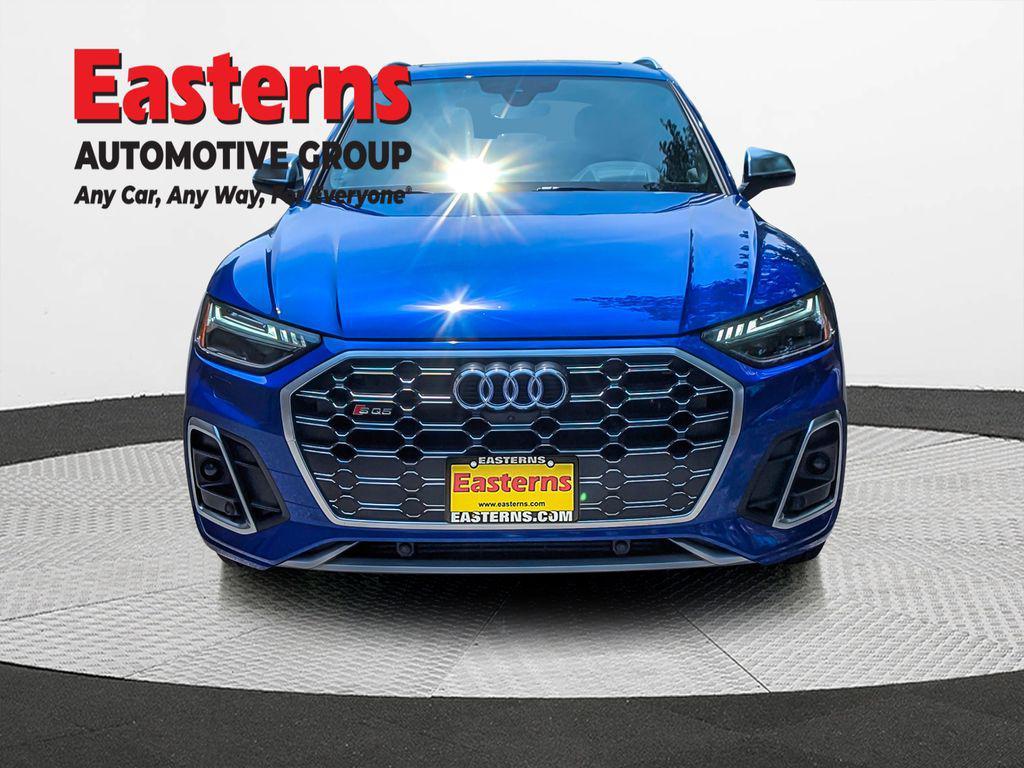 used 2023 Audi SQ5 car, priced at $44,950