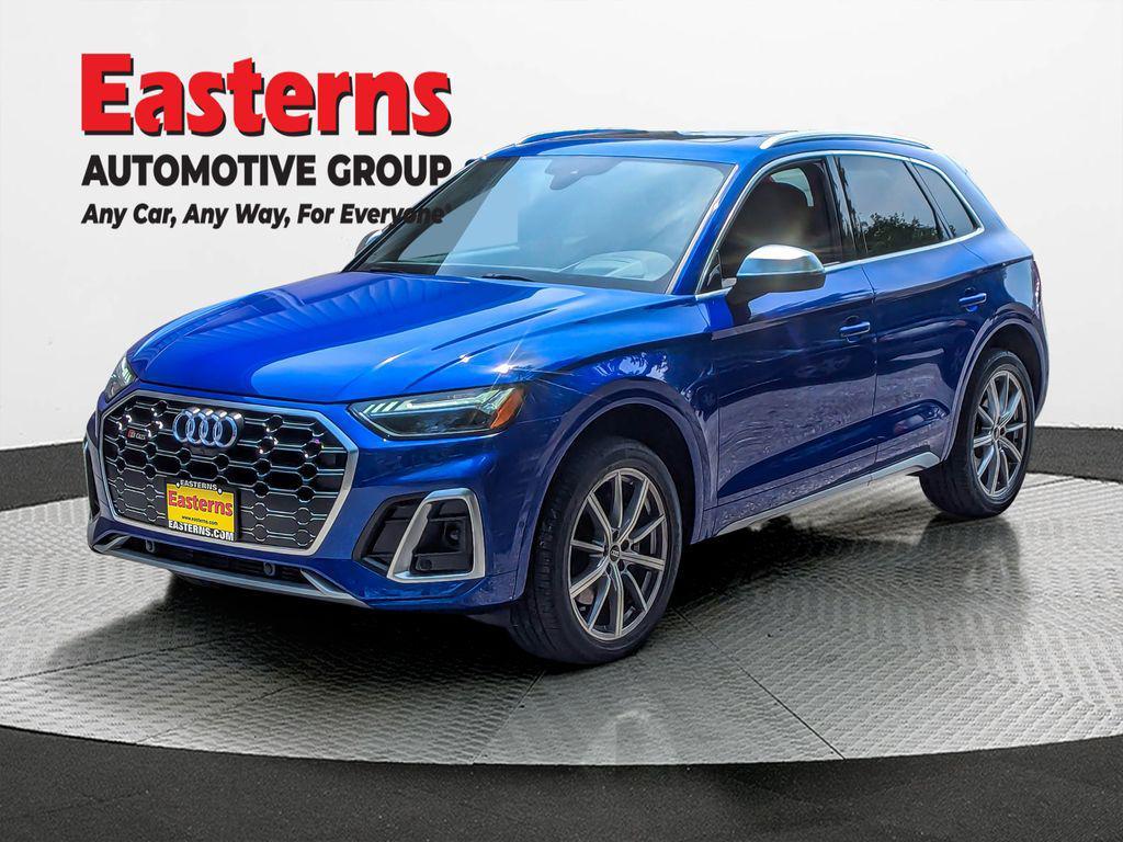 used 2023 Audi SQ5 car, priced at $44,950