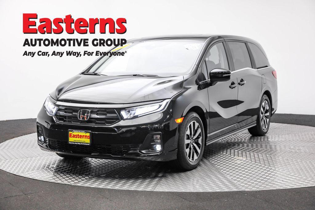 used 2025 Honda Odyssey car, priced at $40,950