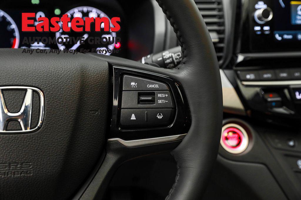 used 2025 Honda Odyssey car, priced at $40,950