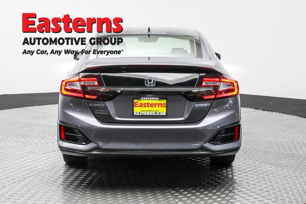 used 2018 Honda Clarity Plug-In Hybrid car, priced at $19,490