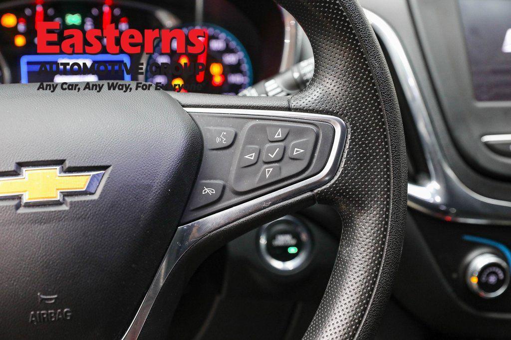 used 2022 Chevrolet Equinox car, priced at $19,990