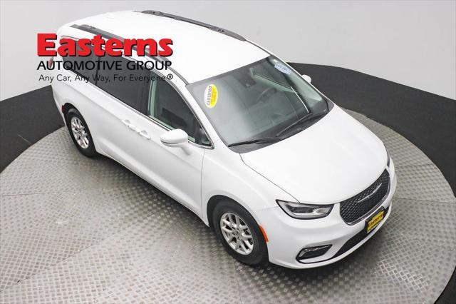 used 2022 Chrysler Pacifica car, priced at $20,725